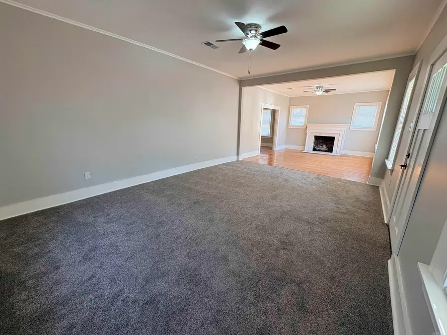 921 N Madison Avenue, El Dorado, AR 71730 - #2