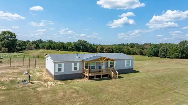 56 Peter Martin Hill Rd, Cave City, AR 72521