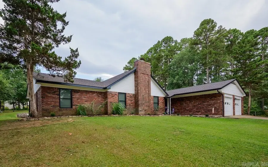 101 Sherwood Forest Drive, Mena, AR 71953 - #2