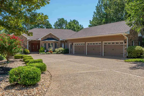 28 Asombroso Lane, Hot Springs Village, AR 71909