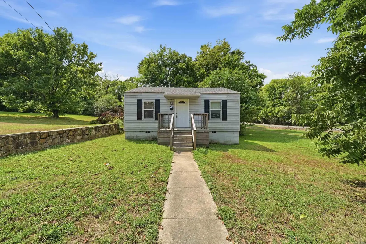 3717 W 17th Street, Little Rock, AR 72204 - #1