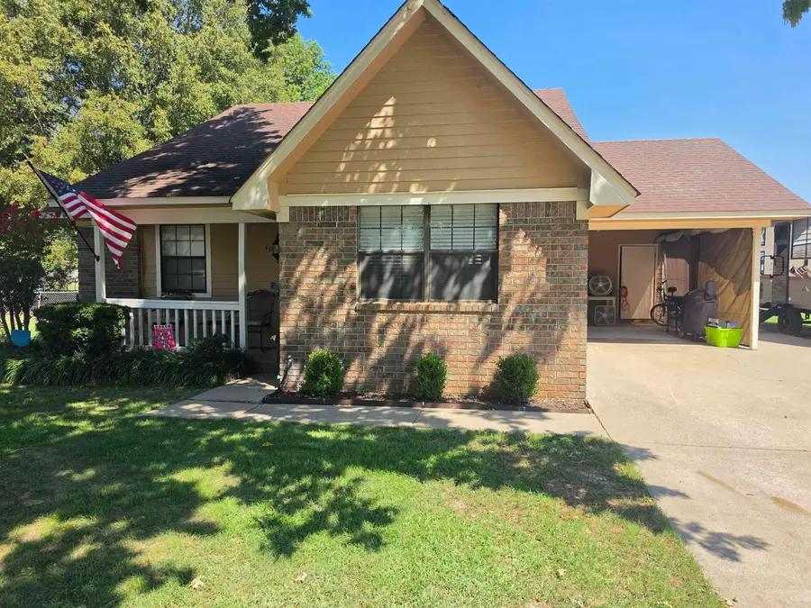 410 Lynn Ln, Lonoke, AR 72086 - #3