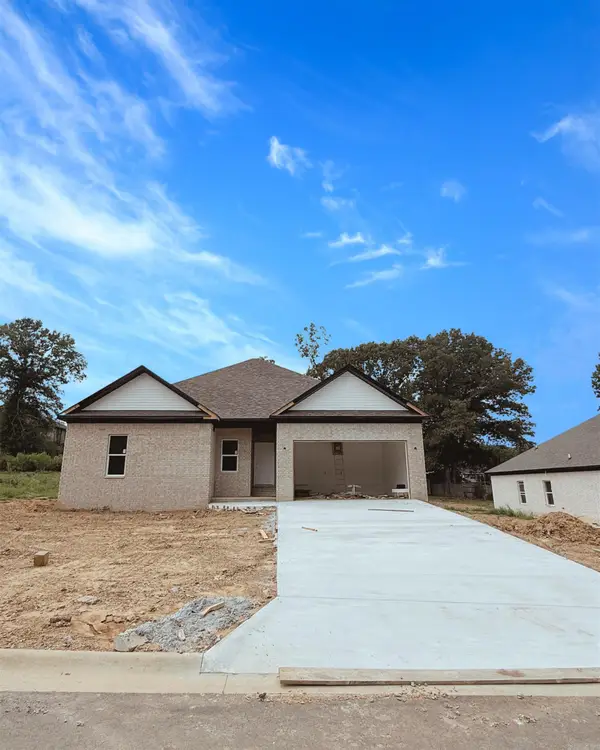 529 Madeleine Circle, Austin, AR 72007