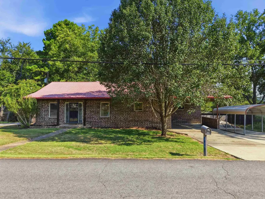 534 Main St., Clinton, AR 72031 - #2
