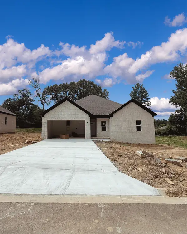 531 Madeleine Circle, Austin, AR 72007