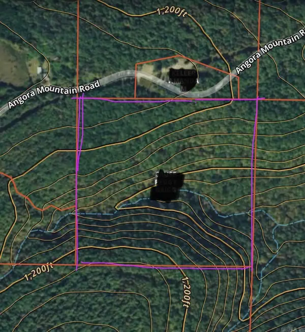 000 Angora Mountain Rd, Clinton, AR 72031