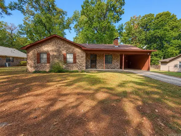 202 Huntington Place, Gurdon, AR 71743