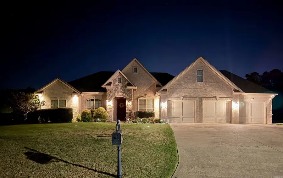 4800 Peterson Cove, Conway, AR 72034 - #3