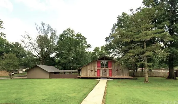 12 Fairview Drive, McGehee, AR 71654
