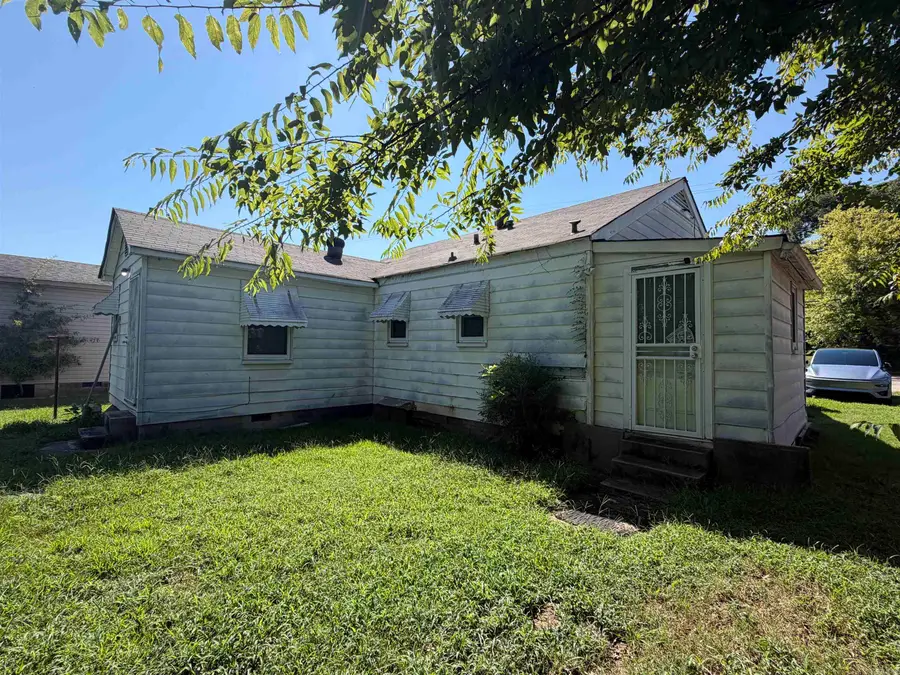 403 E 19th Street, North Little Rock, AR 72114 - #3