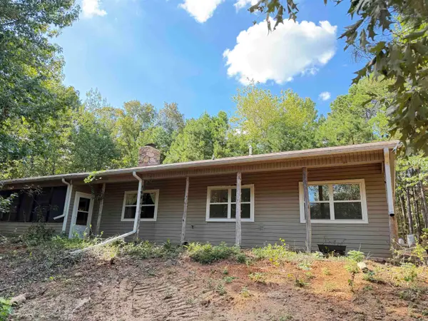 1418 Grassy Hollow Road, Clinton, AR 72031
