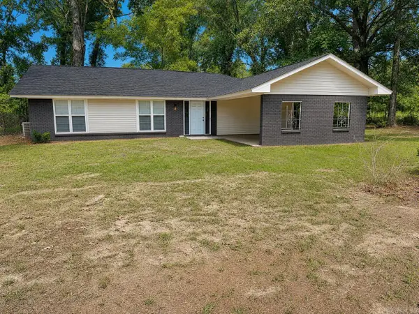 7124 Camden Cutoff Road, Pine Bluff, AR 71603