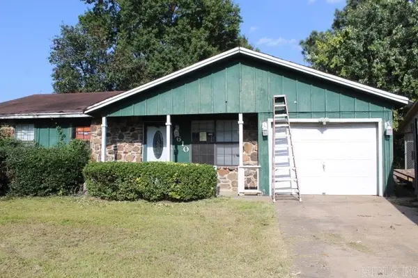 1610 N Lowe Street, Stuttgart, AR 72160