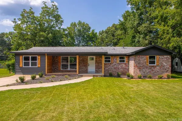 6 Dee Dee Circle, Little Rock, AR 72223