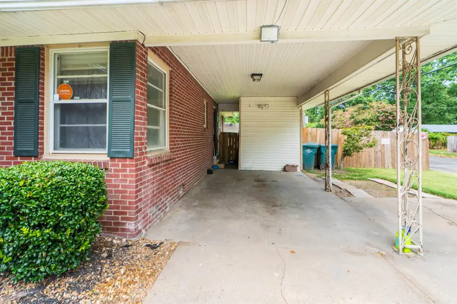 1000 W Pecan Street, Blytheville, AR 72315 - #3