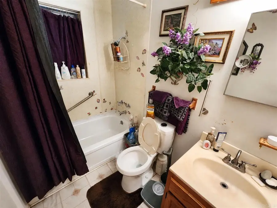 112 S Gosnell St, Blytheville, AR 72315 - #3