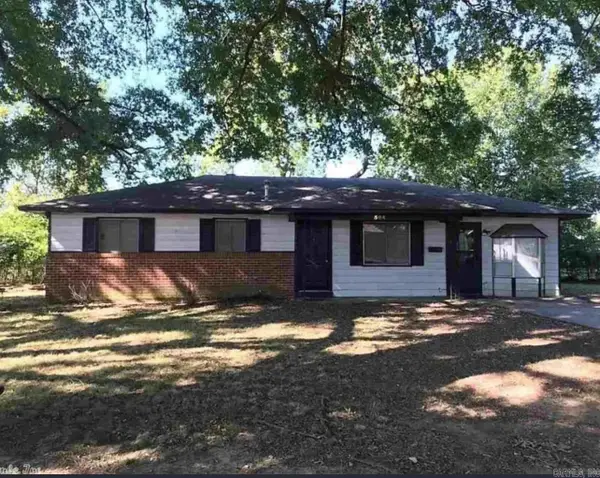 504 Warren St, Jacksonville, AR 72076