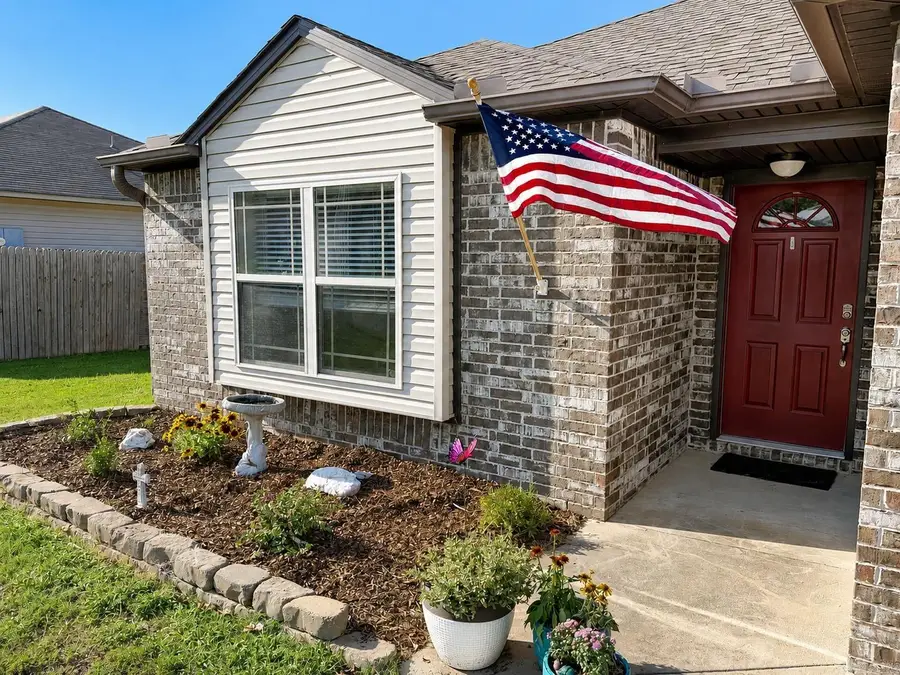 2209 San Luis Boulevard, North Little Rock, AR 72118 - #2