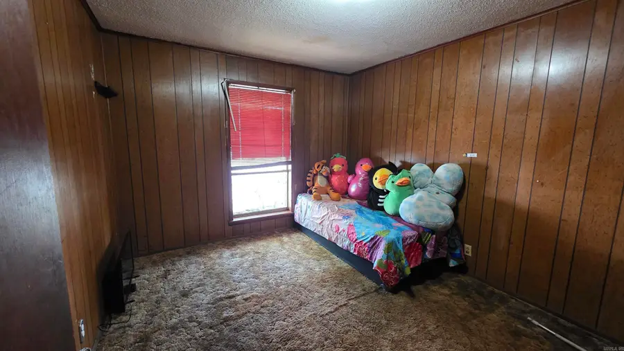 202 Eisenhower Street, Morrilton, AR 72110 - #3