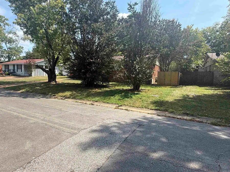 710 N Spruce Street, Searcy, AR 72143 - #3