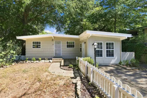 27 Greenway Drive, Little Rock, AR 72209