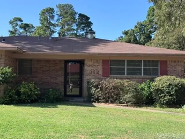 312 W Greenfield Drive, Texarkana, TX 75501 - #1