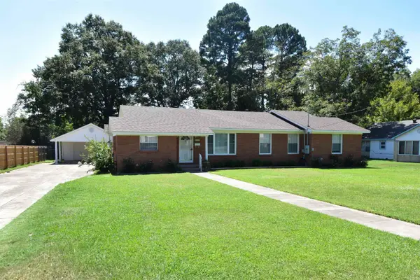 1117 Pine Bluff Street, Malvern, AR 72104