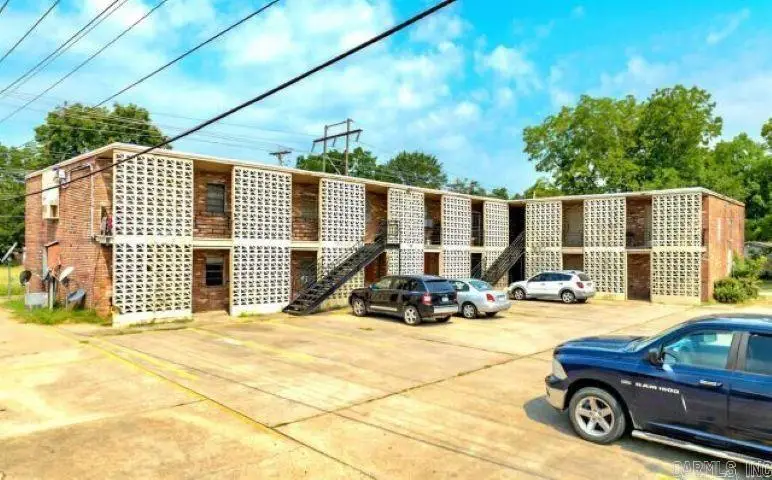 1600 Brentwood Drive, Pine Bluff, AR 71601 - #1