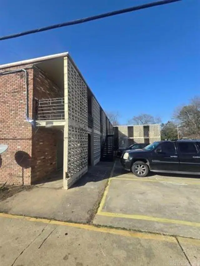 1600 Brentwood Drive, Pine Bluff, AR 71601 - #3