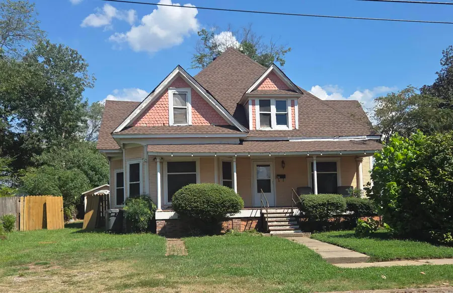 210 S Oak, Searcy, AR 72143 - #2