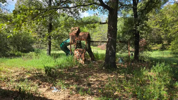 67 Pinter Lane, Morrilton, AR 72110