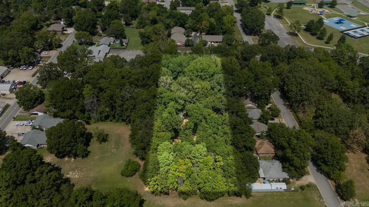 00 3rd Ave, Conway, AR 72032 - #1