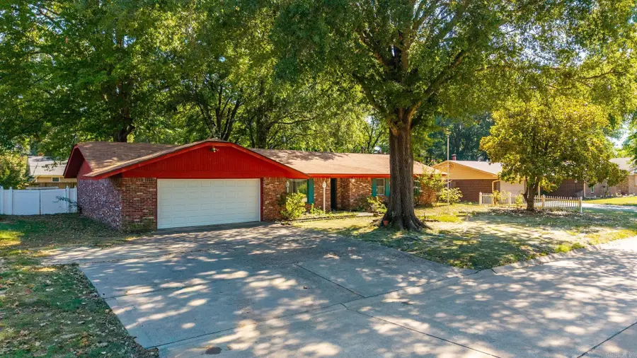 14 Shady Lane Drive, Conway, AR 72034 - #2