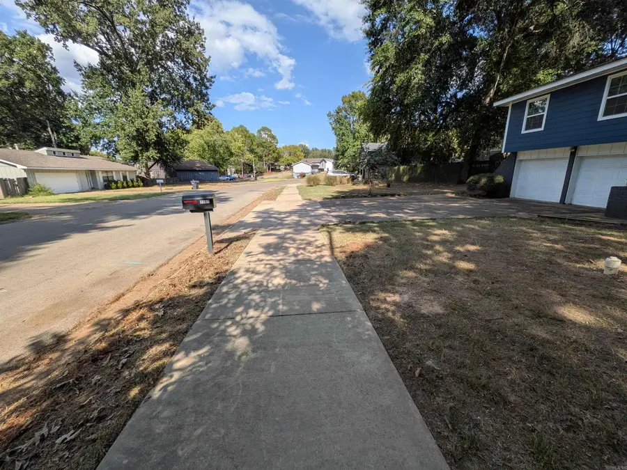 1107 Rainwood Drive, Jonesboro, AR 72401 - #3