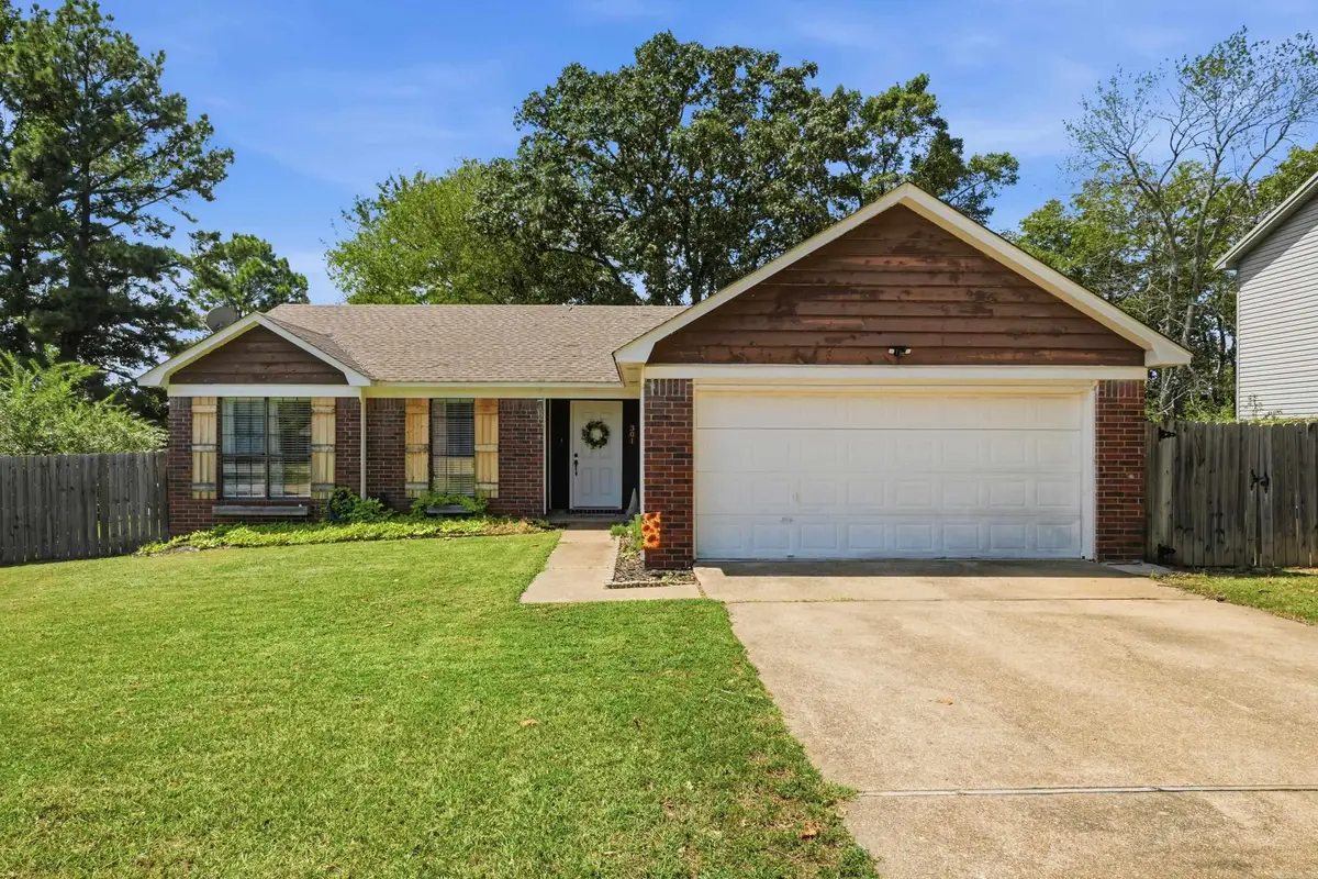 301 Zachary Cove, Bryant, AR 72022 - #1