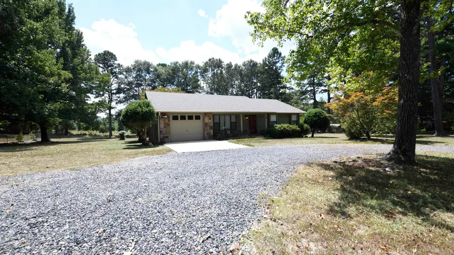 1004 Hastey Avenue, Mena, AR 71953 - #2