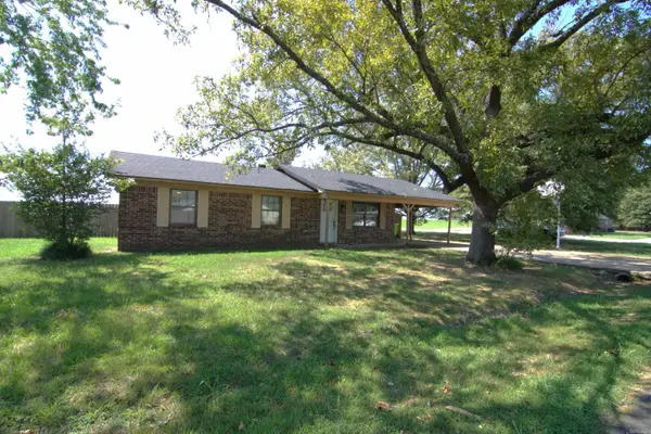 405 Plantation Drive, Lonoke, AR 72086