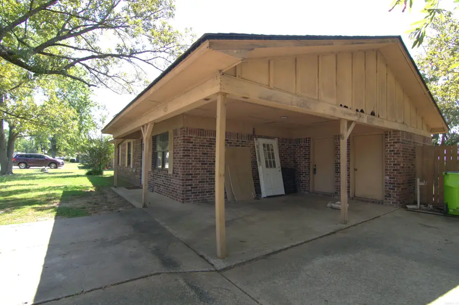 405 Plantation Drive, Lonoke, AR 72086 - #2