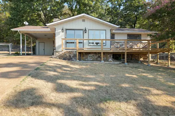 1502 Emerald Cove Dr, Horseshoe Bend, AR 72512