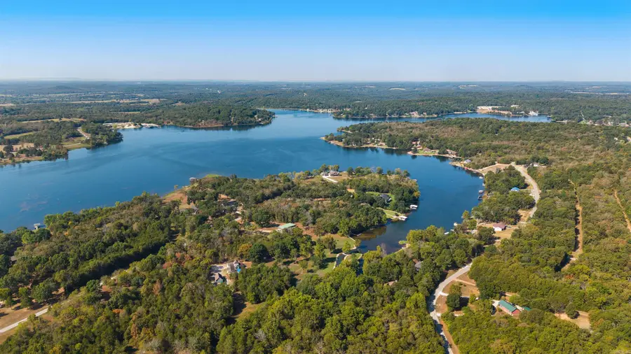 1502 Emerald Cove Dr, Horseshoe Bend, AR 72512 - #3