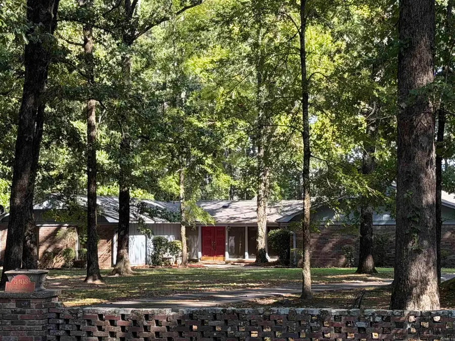 8408 Griggs Rd., Pine Bluff, AR 71603 - #3