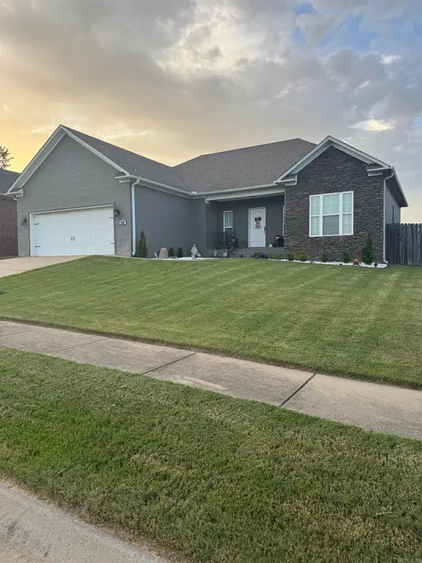 5430 Chateau, Conway, AR 72034