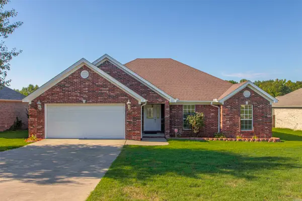 3409 N Ridge Dr, Jacksonville, AR 72076
