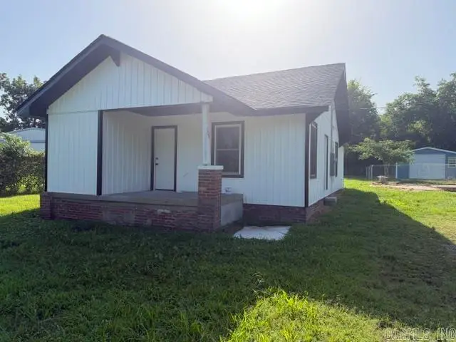 109 S Cedar, Morrilton, AR 72110 - #1