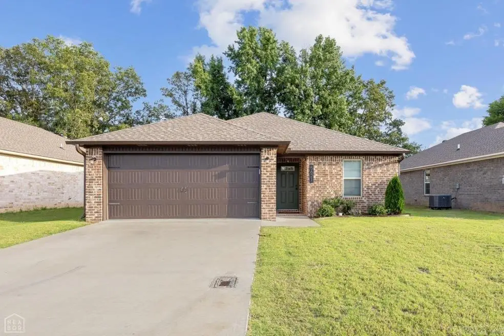 5621 Brookshire Dr, Jonesboro, AR 72401 - #1