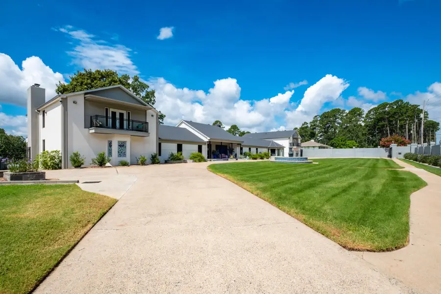 4 Robinwood Drive, Little Rock, AR 72227 - #2