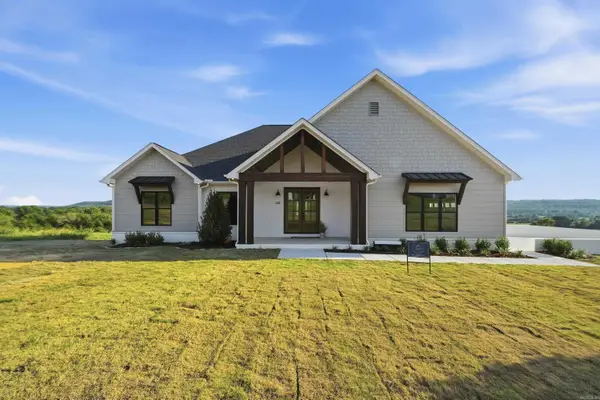 280 Castleberry Rd, Greenbrier, AR 72058