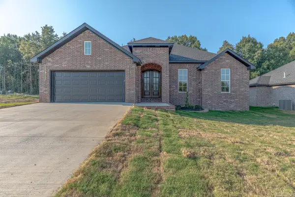612 Cayson Street, Bono, AR 72416