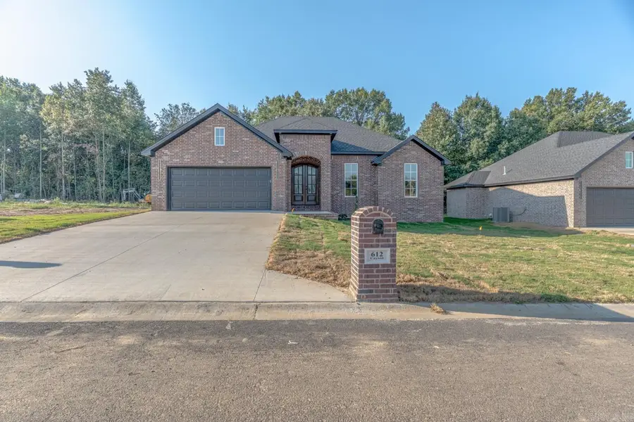 612 Cayson Street, Bono, AR 72416 - #2