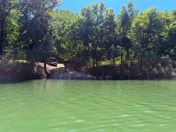 xxx River Road, Highland, AR 72542